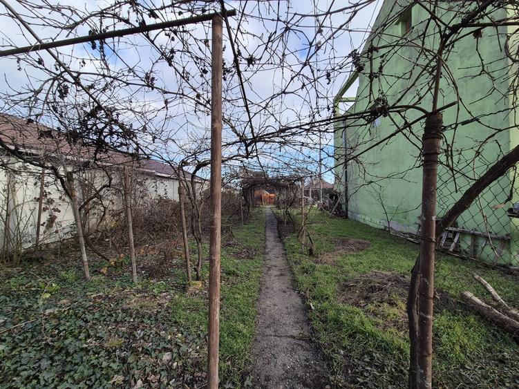 KM 5 CASA DEMOLABILA, TEREN 750 MP. IDEAL CONSTRUCTIE VILA, DUPLEX, REZIDENTIAL - 1