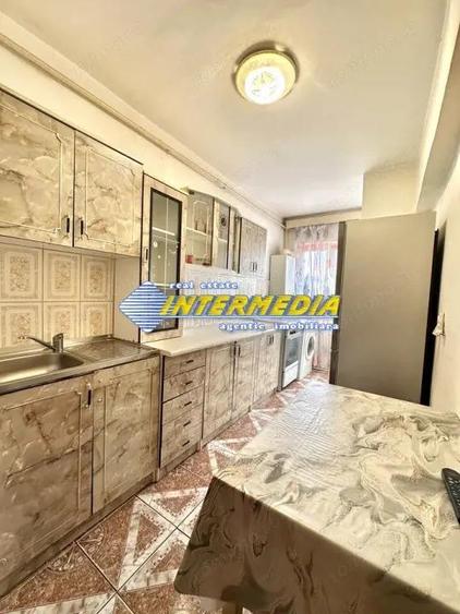 Vanzare Garsoniera 32 mp CETATE Closca Izolata Finisata si Mobilata - 1