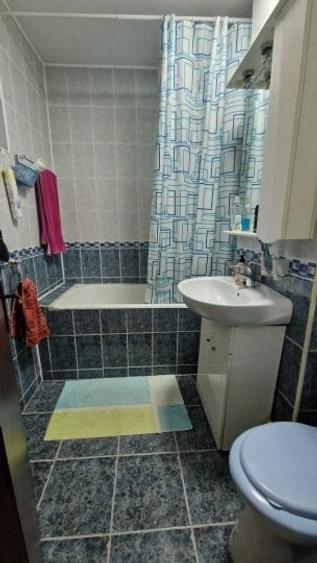 Apartament -3 camere -decomandat-Zona Gorjului - 7