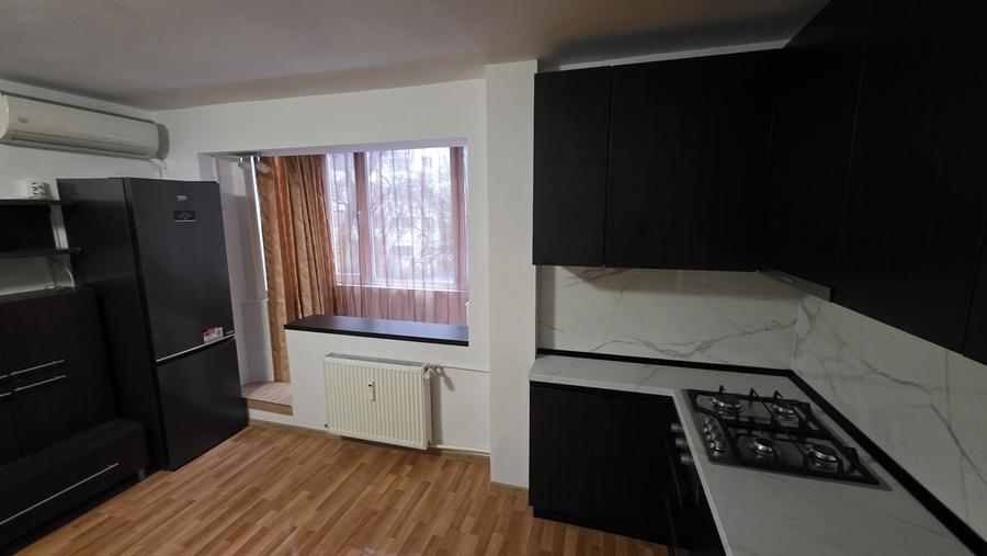 Lujerului, Militari - 6