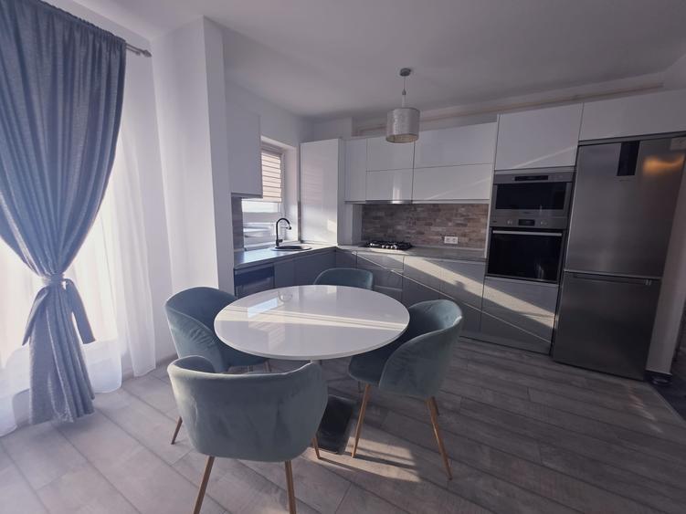 Vand apartament tip penthouse Avantgarden Bartolomeu - 9