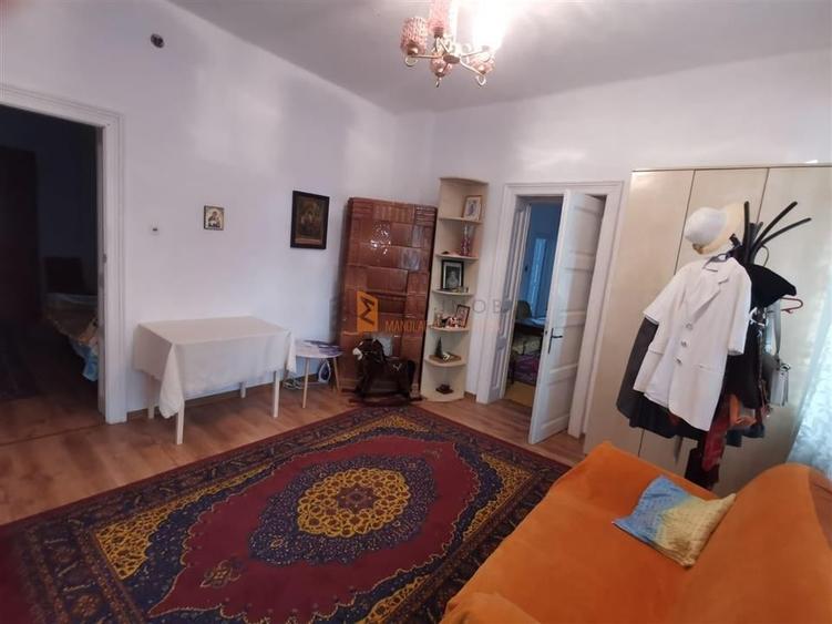 Casa tip parter zona Izvorul Dulce com. Merei - 11