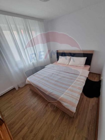 Apartament cu 3 camere de vanzare in zona Central Radauti - 9