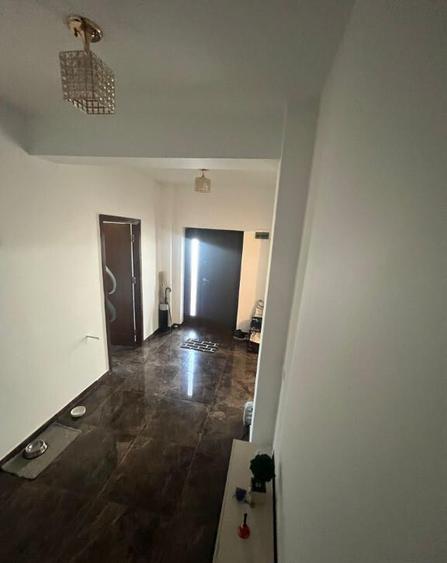 Casa tip duplex P+1+M | 200 mp utili | Curte 300 mp | 5 min. Bucuresti - 10