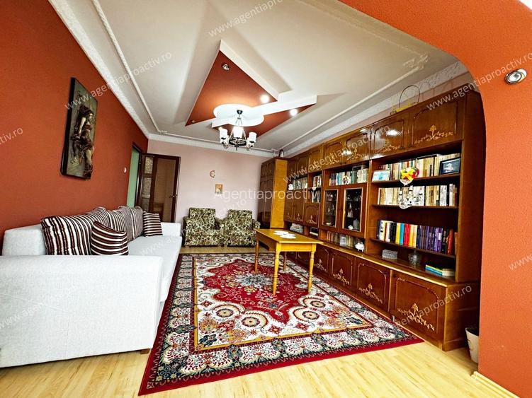 Apartament cu 2 camere, transformat in 3, in cartier IC Frimu, la cheie!