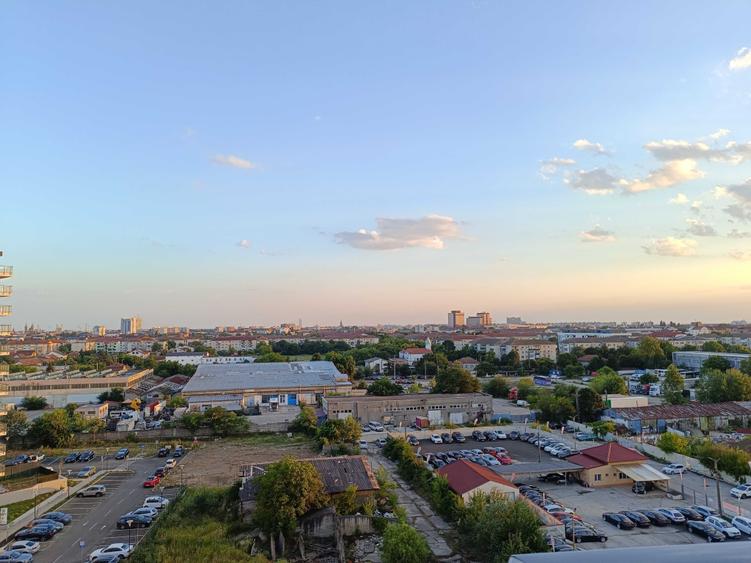 Apartament cu 2 camere semidecomandat în Lipovei