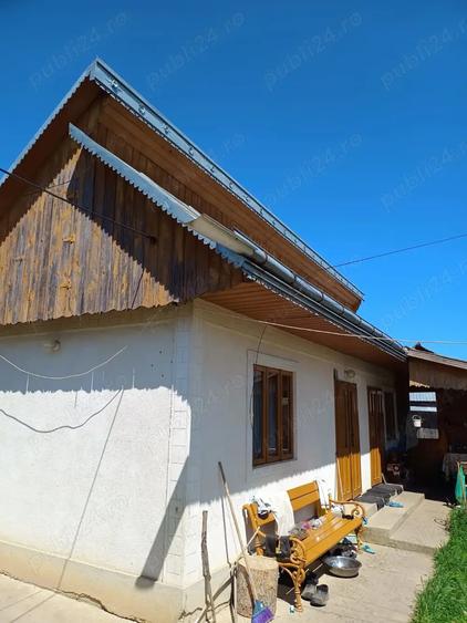 Botosani - 15 min, Casa cu teren de 2500 mp - 22 eur mp - si loturi individuale - 9