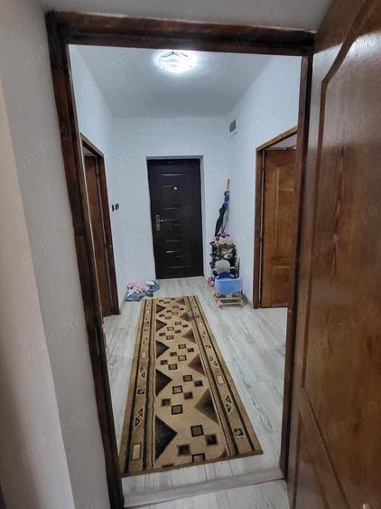 Vand casa in cartierul Secu-Valiug din Re?i?a. - 10