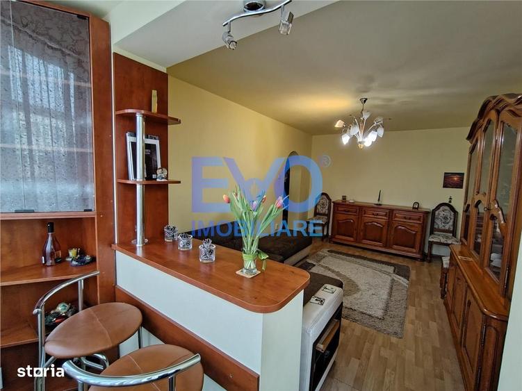 Apartament 4 camere,2 bai,3 balcoane,83MP, mobilat,Tatarasi - 12