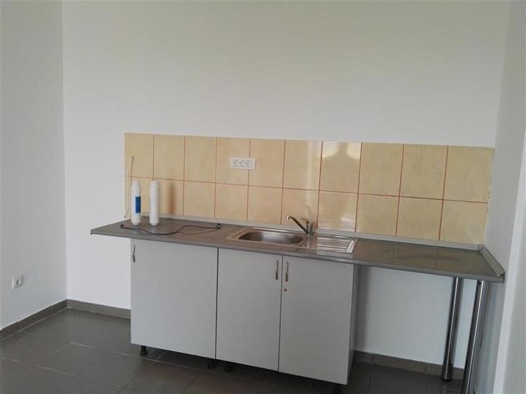 Spatii pentru birouri - disponibil Demisol - 210 - 6