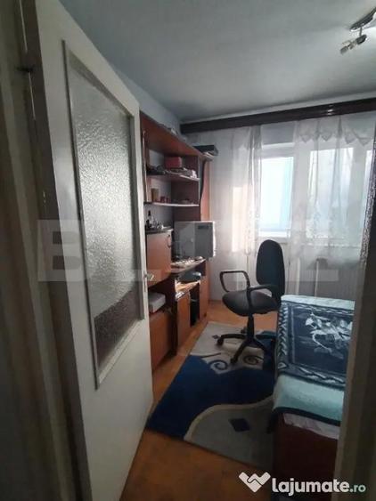 Apartament 3 camere decomandat, 78 mp, zona Micro 4 - 7