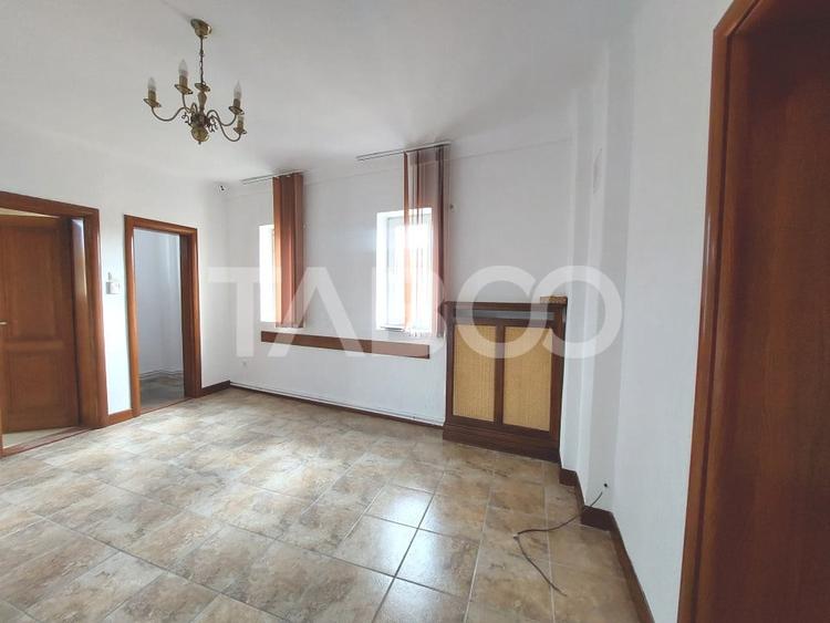 Spatiu de birou zona centrala 68 mpu 3 camere spatioase etaj 2 Sibiu - 3