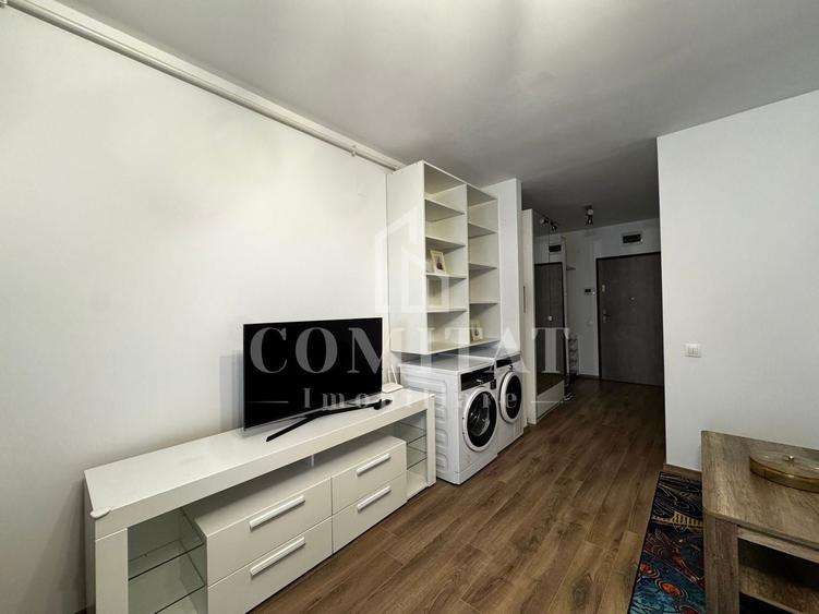 Apartament cu 3 camere decomandat, mobilat în Bună Ziua