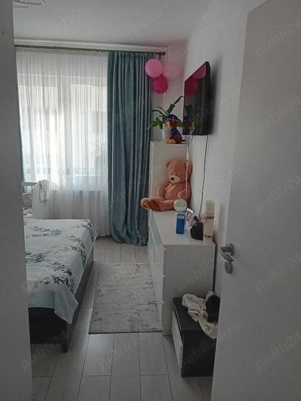 Apartament de vanzare - 4