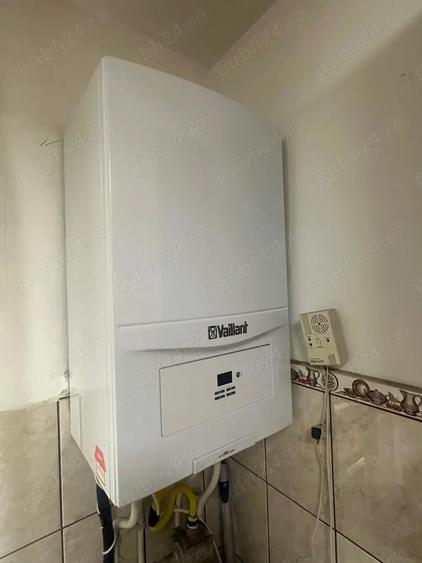 Vand casa cu garaj Piata Mare - 2