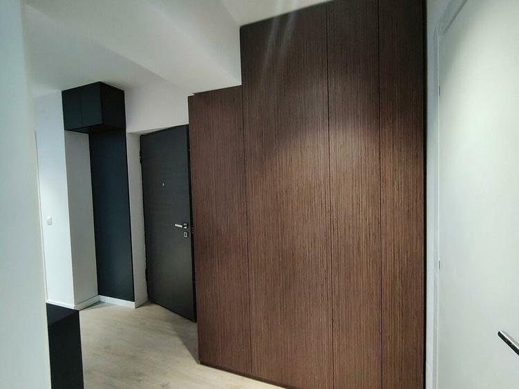 Zona Pădurii Băneasa:Apartament 3 Camere - 6