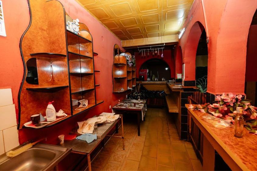 Spatiu Comercial - 4