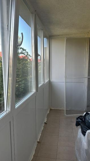 Apartament 2 camere, 54 mp, complet mobilat, 2 balcoane închise, 2 parcări inclu - 10