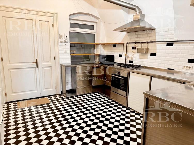 Studio in Piata Unirii - 13