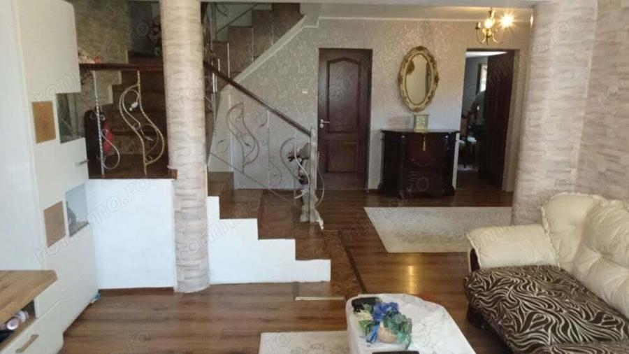 Vand casa in Deva P+M, zona centrala (foarte buna), suprafata totala de teren 360 mp, mobilata - 11