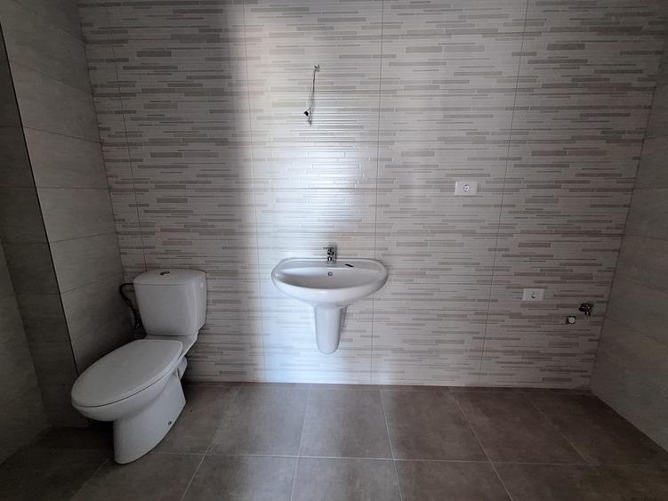 Ap. 3 camere decomandat, 2 bai, debara, 91 mp utili, PARCARE INCLUSA - 9