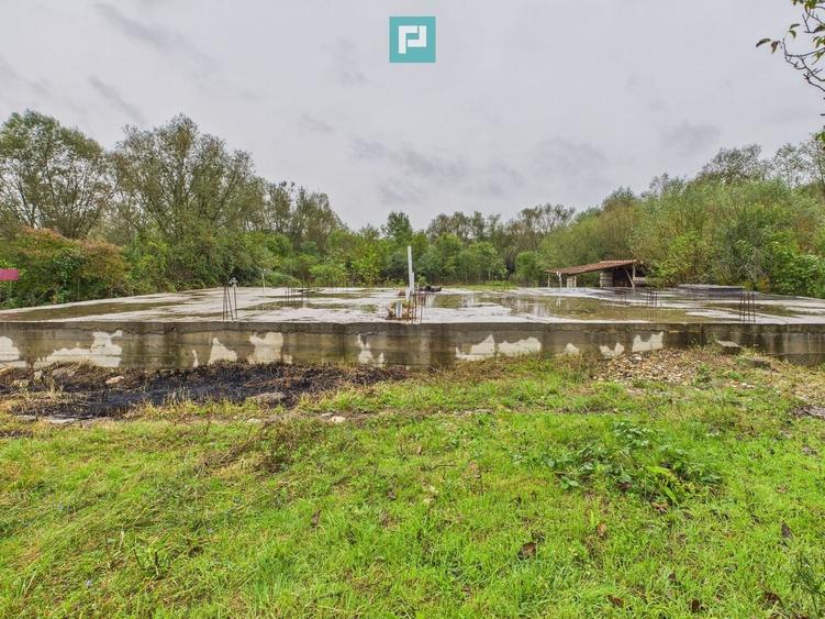 Teren 977 mp cu fundație și pivniță finalizată - 13