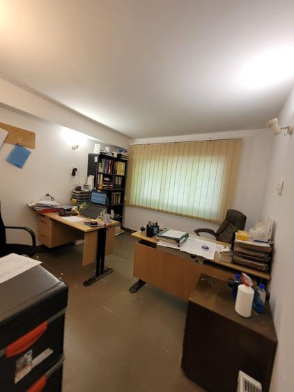 Năvodari - 3 camere decomandat - parter - cu iesire stradala - 80.000 Euro - 10