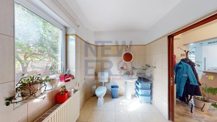 De vanzare Vila cu  5 camere si teren liber aproximativ 700 mp zona Pipera - 18