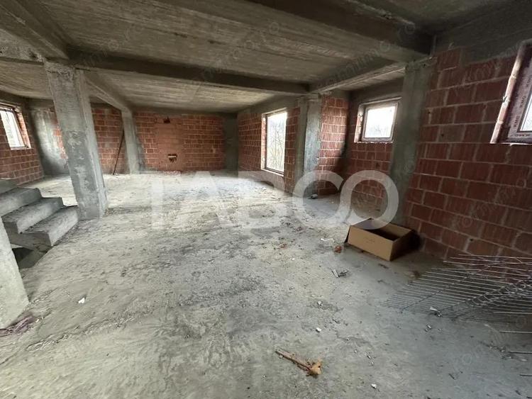 Pensiune la Rosu480 mp de vanzare Statiune Climaterica Sambata de Sus - 7