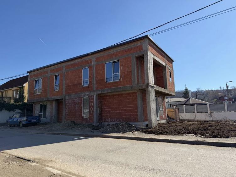 Constructie noua de vanzare - 4