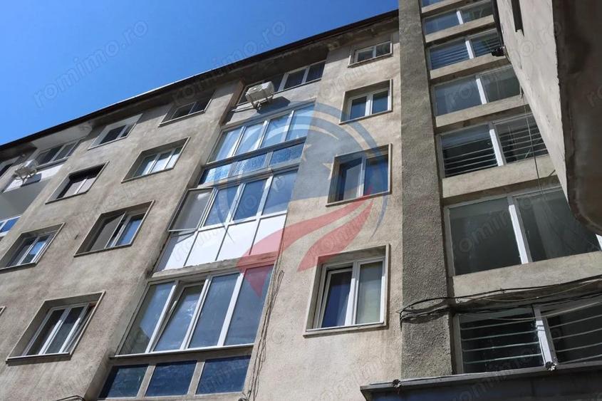 Regim hotelier: Apartament central cu 2 camere decomandat - 3