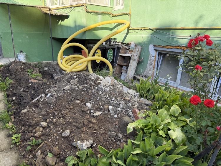 Apartament 2 Cam 35mp Zona Centrala Vizavi de Facultatea FSPAC Str.Aurel Suciu - 11