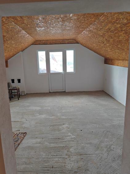 Casa de vanzare cu patru camere in Sacele - 5