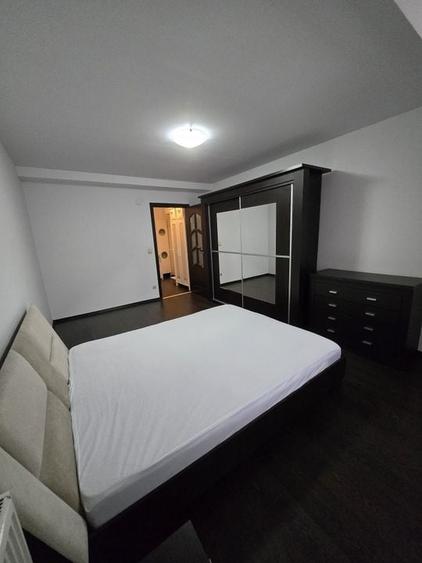 De închiriat apartament duplex 2 camere mansardat Șos. Olteniței - 7