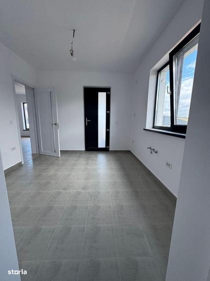 Casa noua parter la intrare in Curte?ti - 7