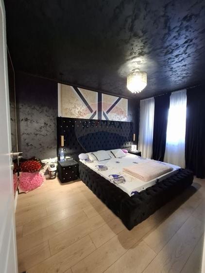 Apartament cu 3 camere  cu loc de parcare si curte proprie -de vanzare - 9