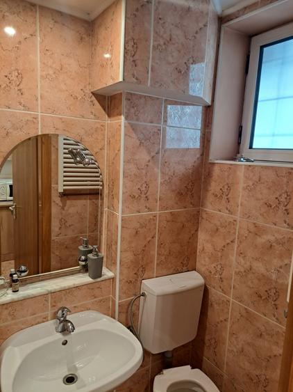 Inchiriez garsoniera in Deva, langa Primarie, etaj 1, pentru BIROU sau de LOCUIT - 4