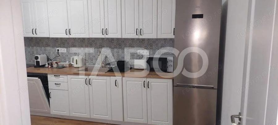 Casa moderna de inchiriat cu 4 camere si curte in Selimbar - 4