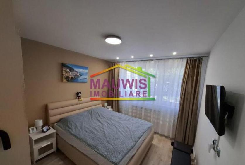 Vand apartament 3 camere, mobilat - utilat in zona Viilor, sector 5 - 6