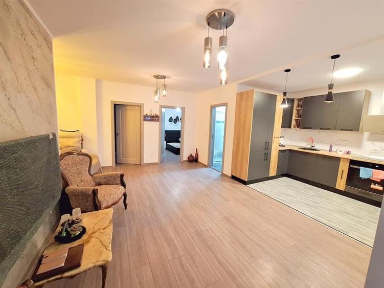 Apartament Modern, in vila, zona Republicii Auchan - 4