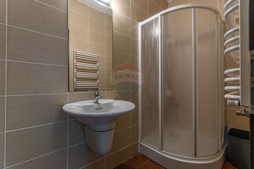 Apartament cu 4 camere de inchiriat Tampa Gardens Racadau etaj 10/12 - 22