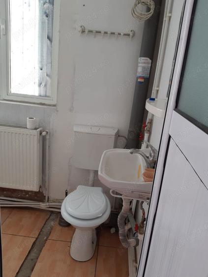 Spatiu comercial situat in Pia?a de jos, Slatina olt. - 3