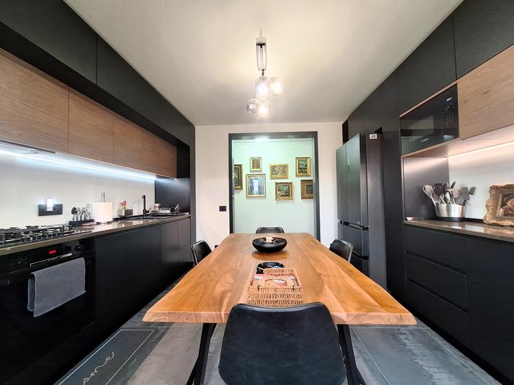 Apartament premium Bd. Unirii / Piata Constitutiei, etaj 4, comision 0% - 8