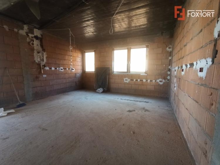 Casa individuala 7 camere Mosnita Noua - V2559 - 8