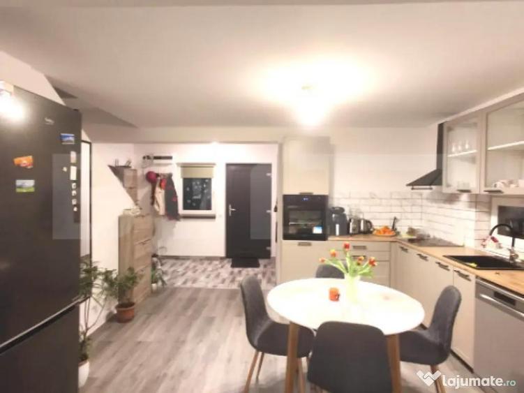 Casa tip duplex de vanzare | Complet mobilata | 2 locuri - 3