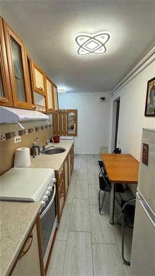 Apartament 2 camere , centrala proprie , zona Girocului - 8