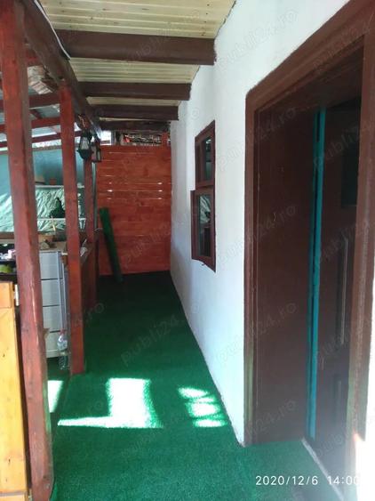 Vand casa la tara - 1