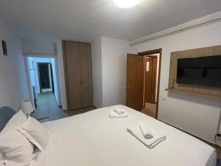 Casa spectaculoasa in Sinaia, cu facilitati de resort si panorama unica - 7