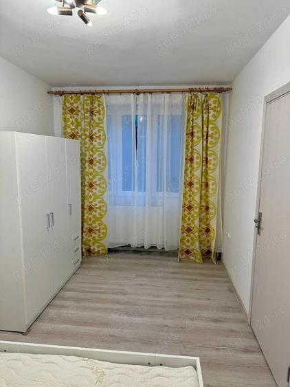 Inchiriere Apart. 2 cam. B-dul Revolutiei , centrala proprie , prima inchiriere - 11
