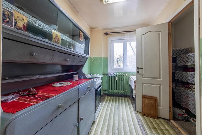 Berceni, Piata Sudului, 3 camere, et.1/4 - 4